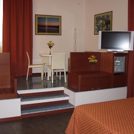 Hotel Mareschi Palace Novara Eksteriør bilde