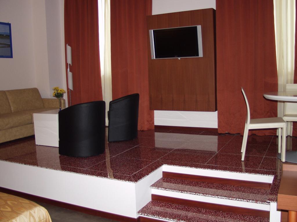Hotel Mareschi Palace Novara Eksteriør bilde