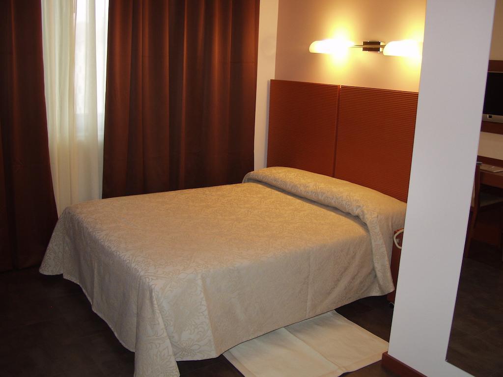 Hotel Mareschi Palace Novara Eksteriør bilde