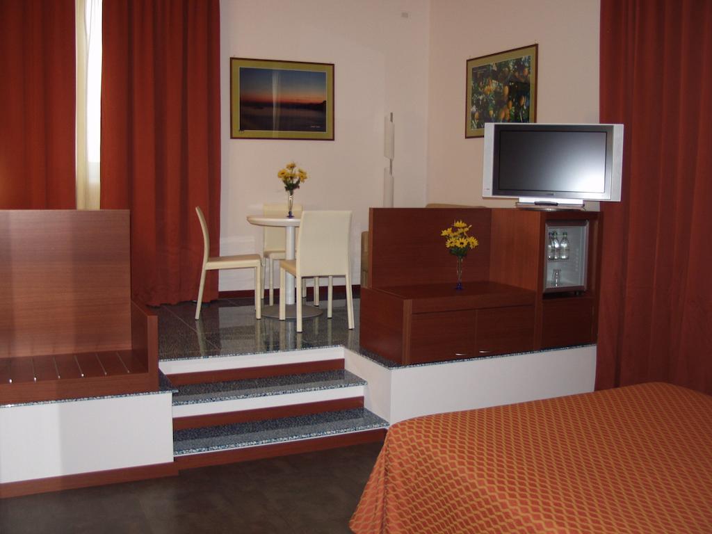 Hotel Mareschi Palace Novara Eksteriør bilde